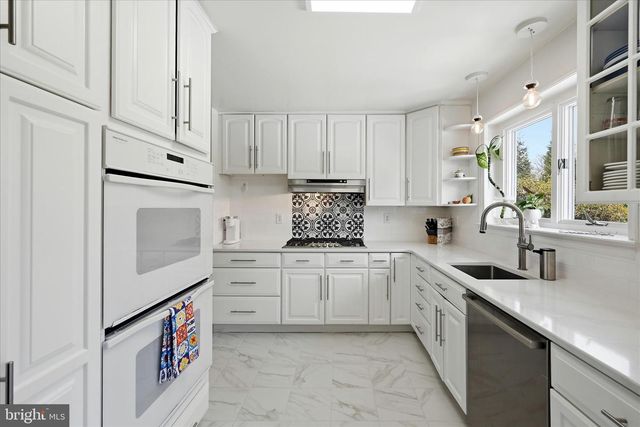 1201 ALLENDALE RD, Mclean, VA 22101