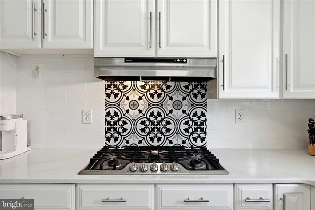 1201 ALLENDALE RD, Mclean, VA 22101