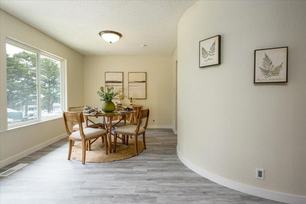Image 7 of property listing at 4543 Callan Boulevard, Daly City, CA 94015