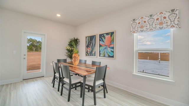 8670 Bluebell Street, Milton, FL 32583