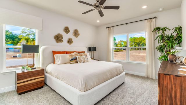 8670 Bluebell Street, Milton, FL 32583