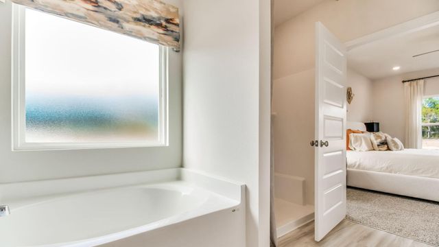 8670 Bluebell Street, Milton, FL 32583