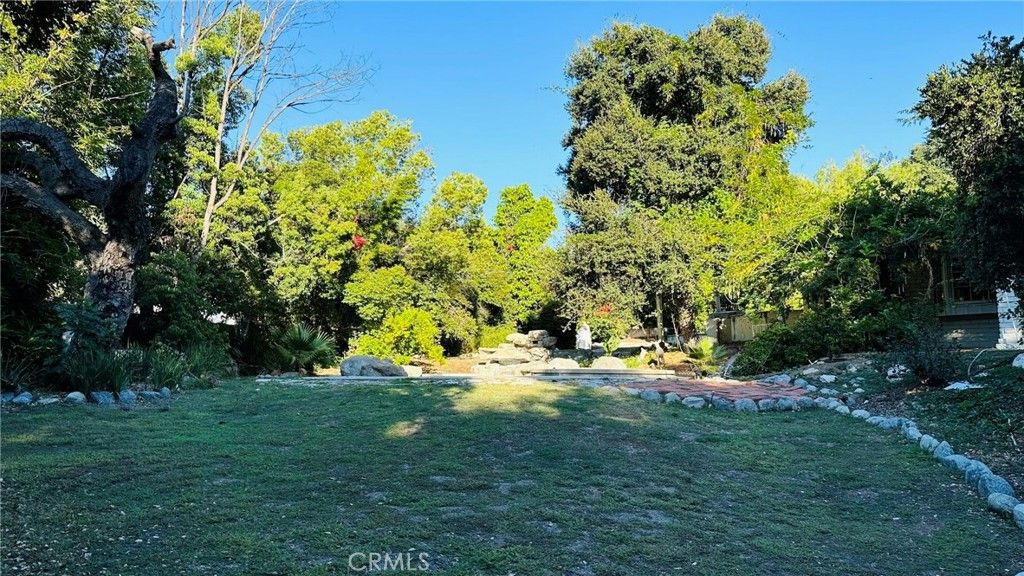 Image 6 of property listing at 18 Woodlyn Lane, Bradbury, CA 91008