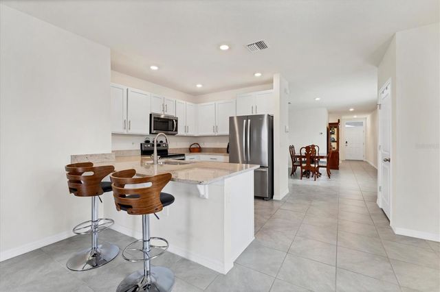 3293 HILLTOP CIRCLE, Bradenton, FL 34211