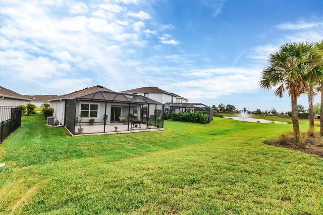 3293 HILLTOP CIRCLE, Bradenton, FL 34211