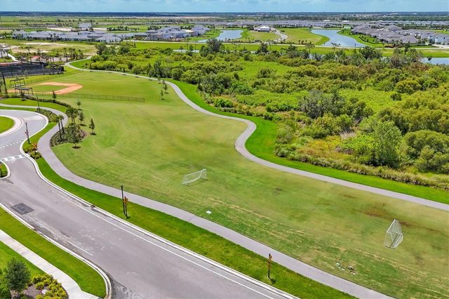 3293 HILLTOP CIRCLE, Bradenton, FL 34211