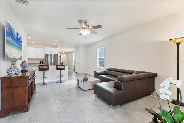 3293 HILLTOP CIRCLE, Bradenton, FL 34211