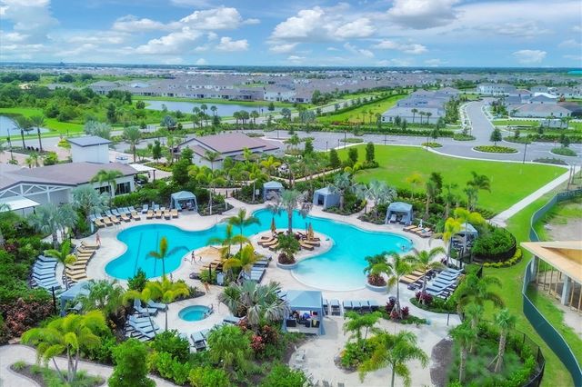 3293 HILLTOP CIRCLE, Bradenton, FL 34211