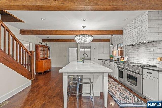 134 Maplewood Avenue, Maplewood, NJ 07040