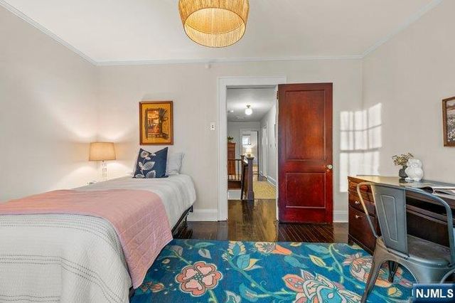 134 Maplewood Avenue, Maplewood, NJ 07040