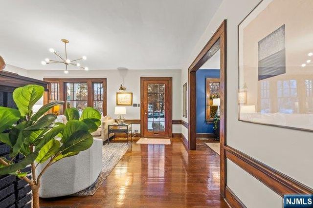 134 Maplewood Avenue, Maplewood, NJ 07040