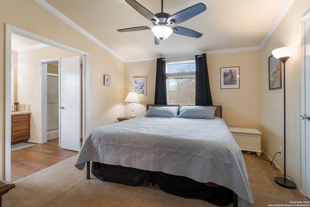 4892 County Road 427, Stockdale, TX 78160