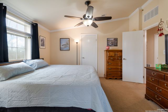 4892 County Road 427, Stockdale, TX 78160