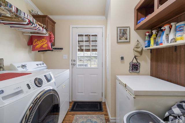 4892 County Road 427, Stockdale, TX 78160