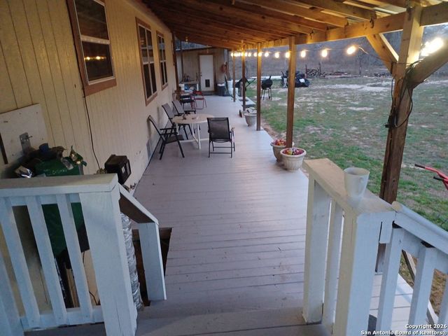 4892 County Road 427, Stockdale, TX 78160