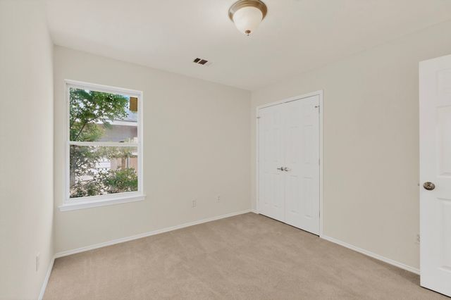 9708 Calle Del Oro Lane, Dallas, TX 75217