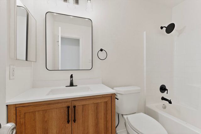 9708 Calle Del Oro Lane, Dallas, TX 75217