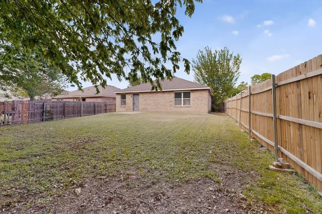9708 Calle Del Oro Lane, Dallas, TX 75217