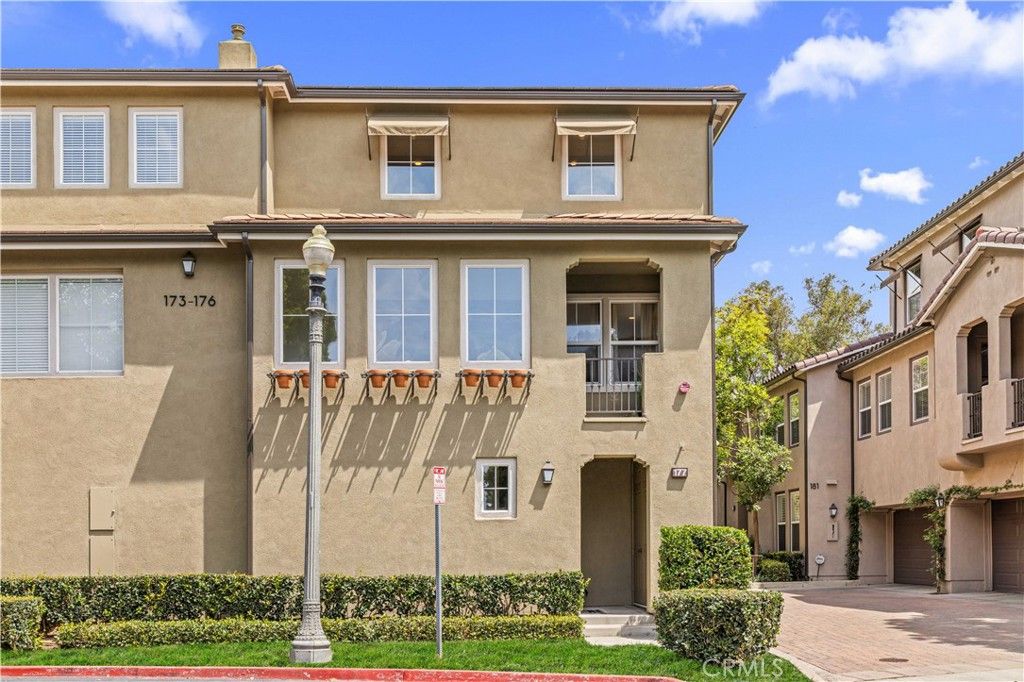 177 Lockford, Irvine, CA 92602 — photo 2