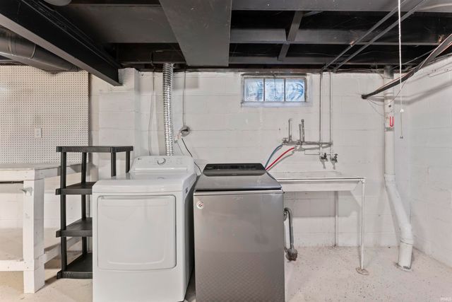 1722 Shortridge Drive, Lafayette, IN 47905