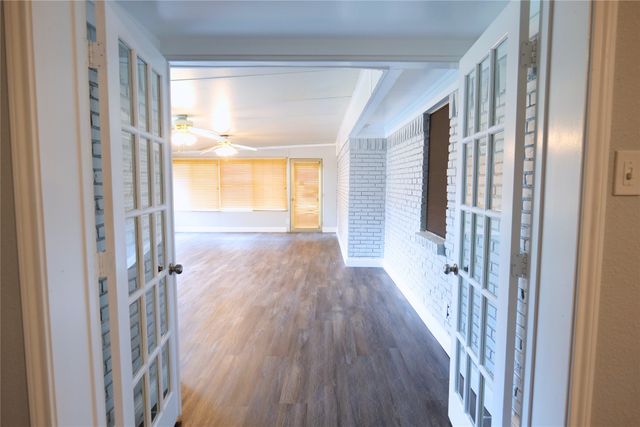 7137 Hunnicut Road, Dallas, TX 75227