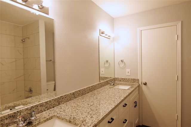 7137 Hunnicut Road, Dallas, TX 75227