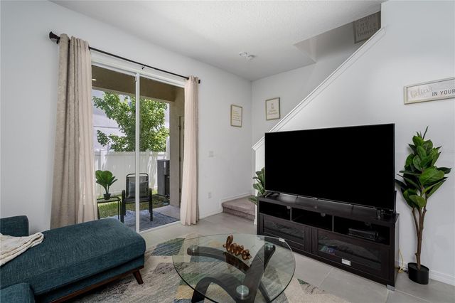 6126 FAIRMONT LANE, Palmetto, FL 34221