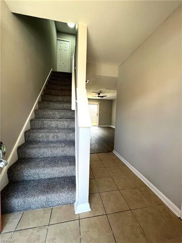 472 Britnie CT, Newport News, VA 23602