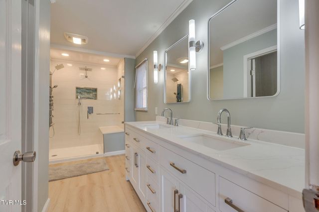 1137 Old Stage Road, Rogersville, TN 37857