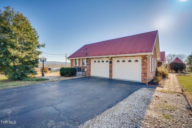 1137 Old Stage Road, Rogersville, TN 37857