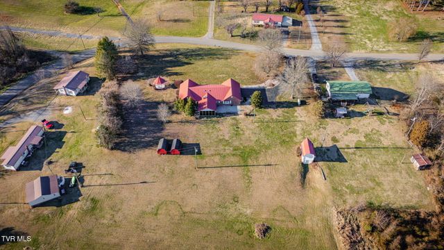 1137 Old Stage Road, Rogersville, TN 37857