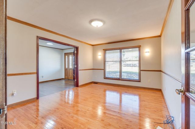 1137 Old Stage Road, Rogersville, TN 37857