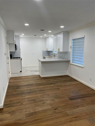 5518 Indigo Street, Houston, TX 77096