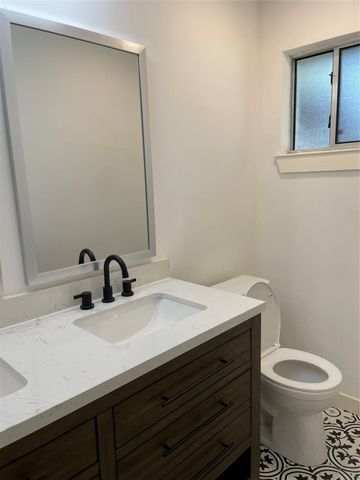 5518 Indigo Street, Houston, TX 77096