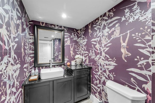 6611 SW 72nd St 38, South Miami, FL 33143