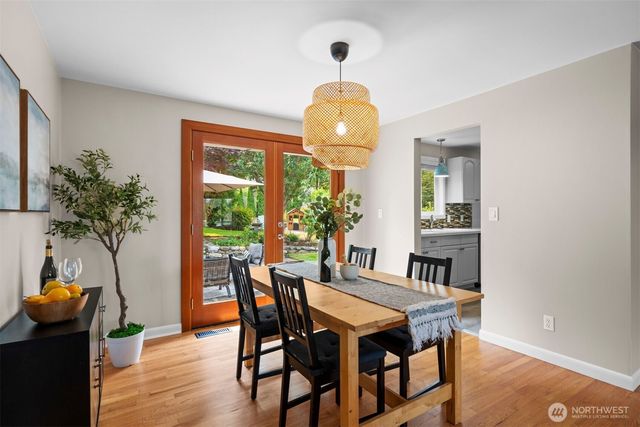 8314 224th Street SW, Edmonds, WA 98026