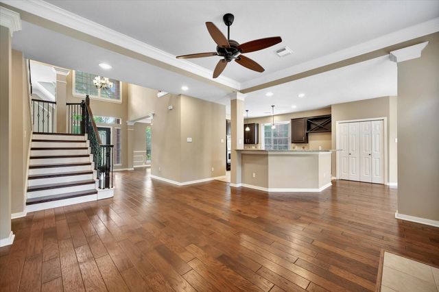 16511 Soaring Forest Drive, Pasadena, TX 77059