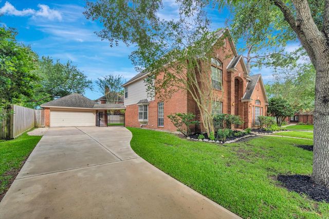 16511 Soaring Forest Drive, Pasadena, TX 77059