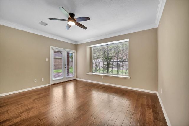 16511 Soaring Forest Drive, Pasadena, TX 77059