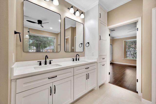 16511 Soaring Forest Drive, Pasadena, TX 77059