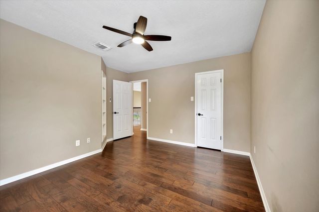 16511 Soaring Forest Drive, Pasadena, TX 77059