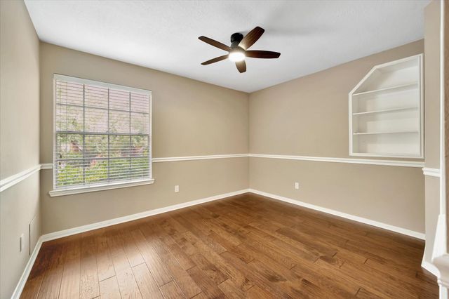 16511 Soaring Forest Drive, Pasadena, TX 77059