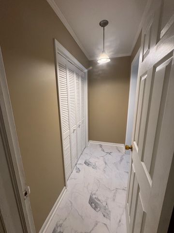 389 Wadsworth Road, Spartanburg, SC 29301