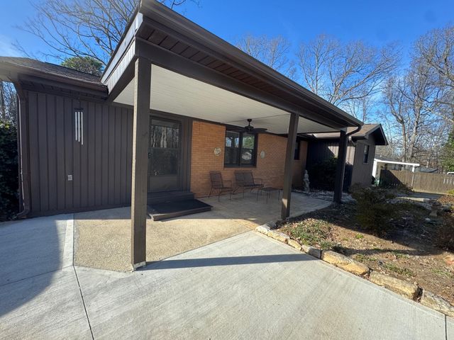 389 Wadsworth Road, Spartanburg, SC 29301