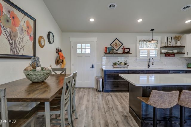 457 West Street, Greeneville, TN 37745