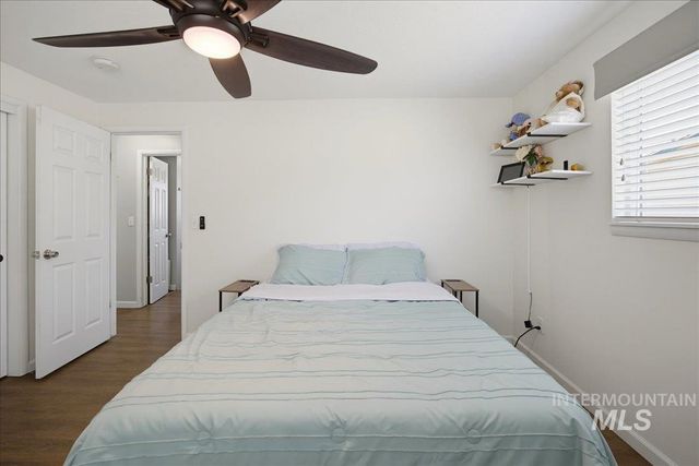 2812 N Cole Rd, Boise, ID 83704