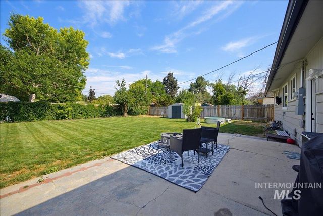 2812 N Cole Rd, Boise, ID 83704