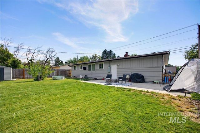 2812 N Cole Rd, Boise, ID 83704
