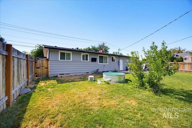 2812 N Cole Rd, Boise, ID 83704