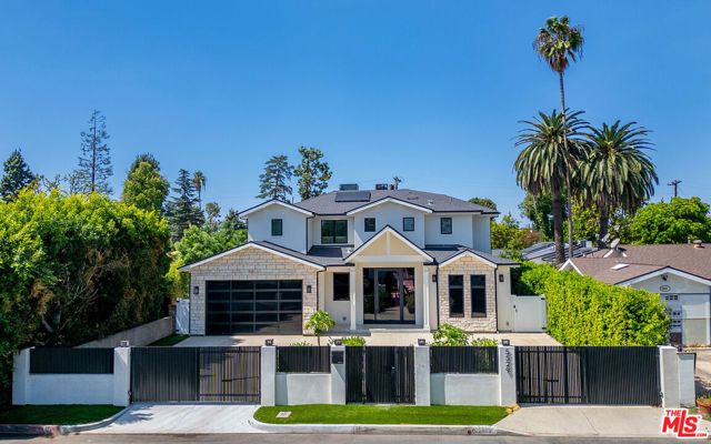 5529 Greenbush Avenue, Sherman Oaks, CA 91401